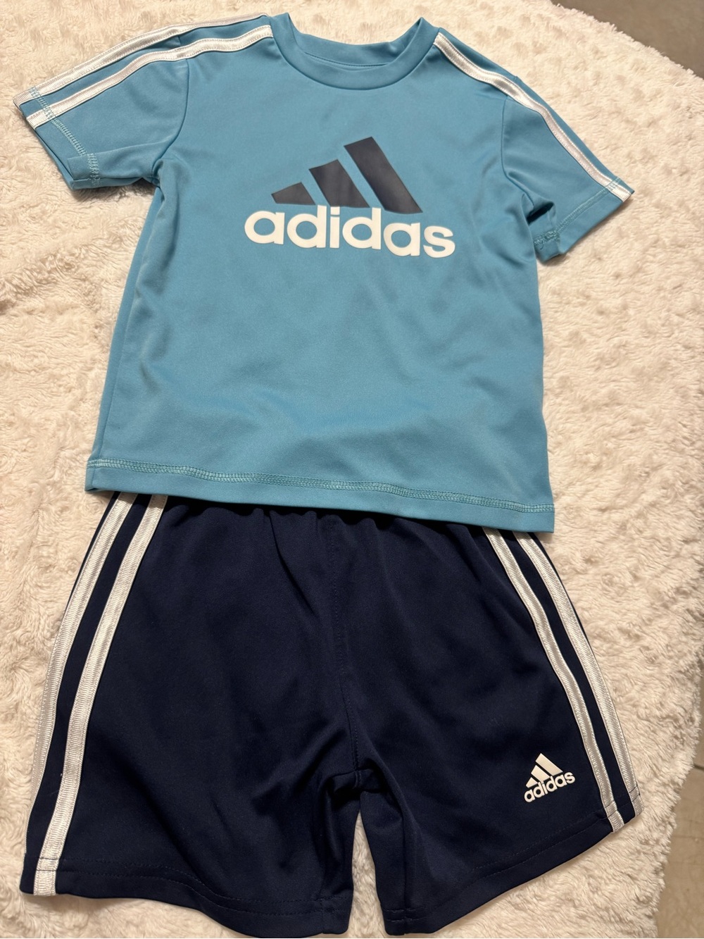 Adidas Light Blue Top & Navy Shorts Kids Athletic Set / size 4T